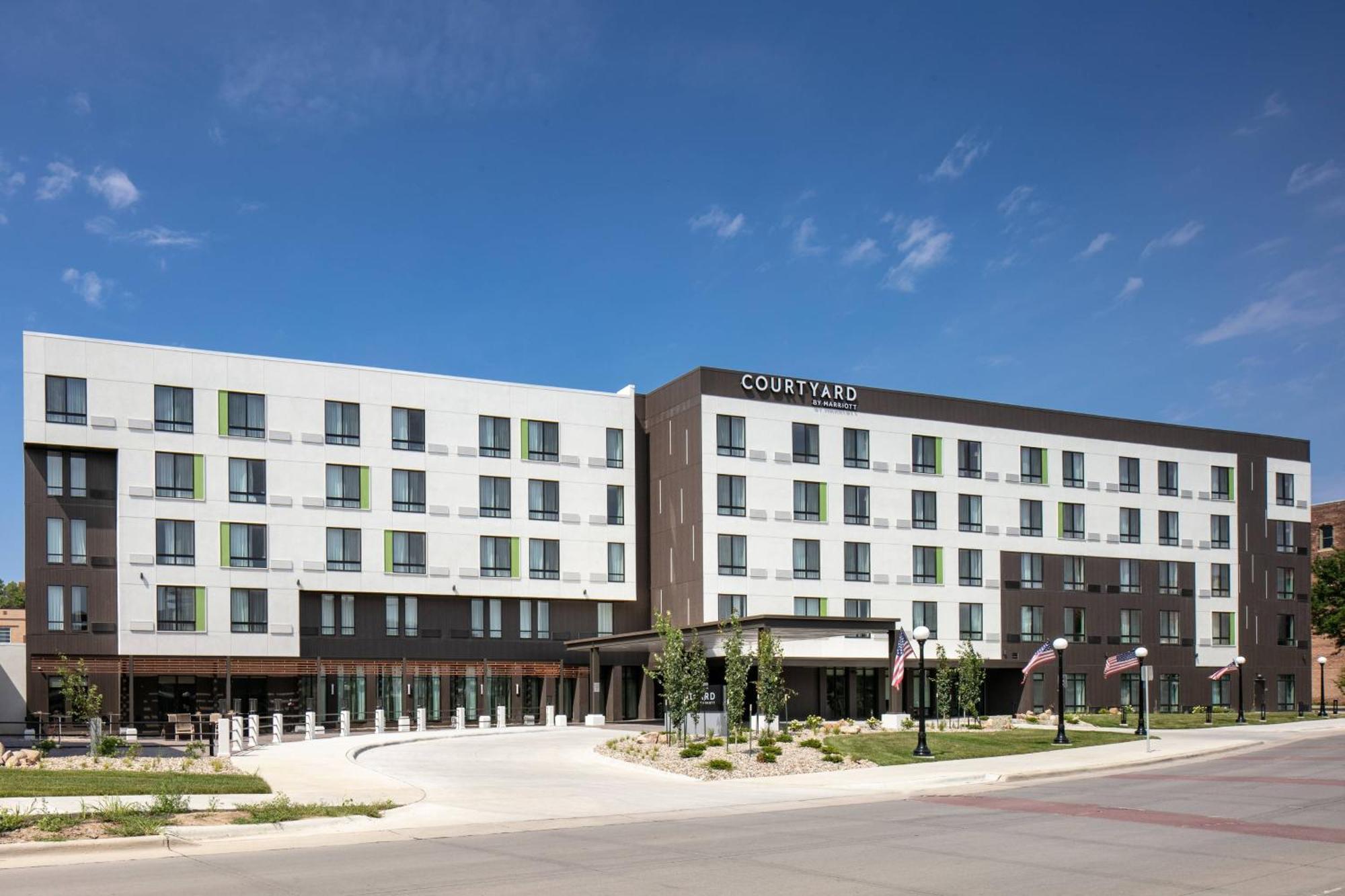 Courtyard Sioux City Downtown/Convention Center Zewnętrze zdjęcie